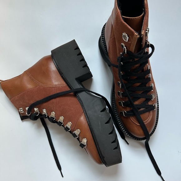 Boots - Picture 3 of 3